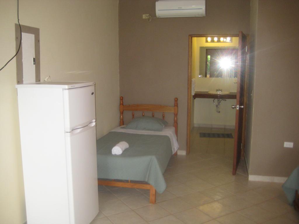 Casa Loma Hotel Pedasi Town Phòng bức ảnh