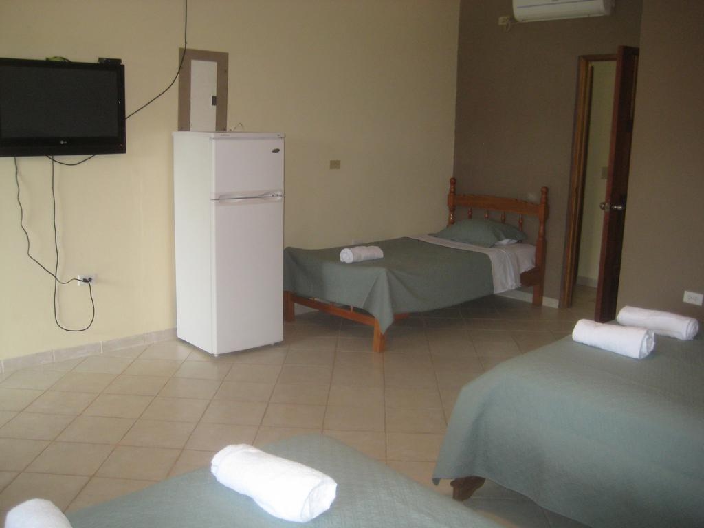 Casa Loma Hotel Pedasi Town Phòng bức ảnh