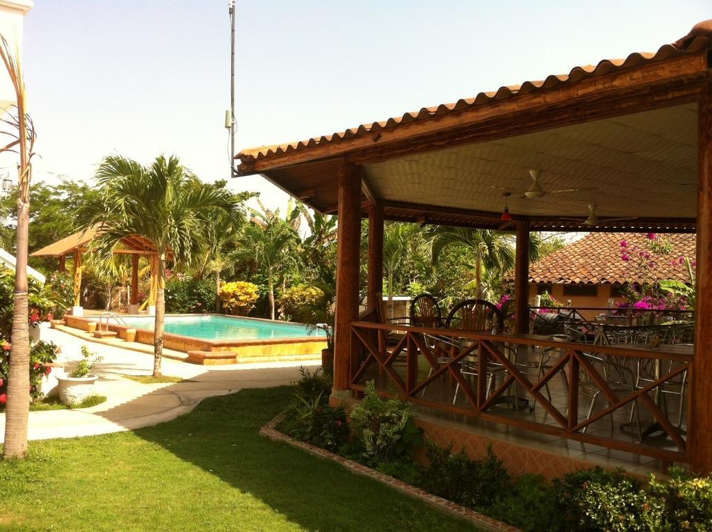 Casa Loma Hotel Pedasi Town Ngoại thất bức ảnh