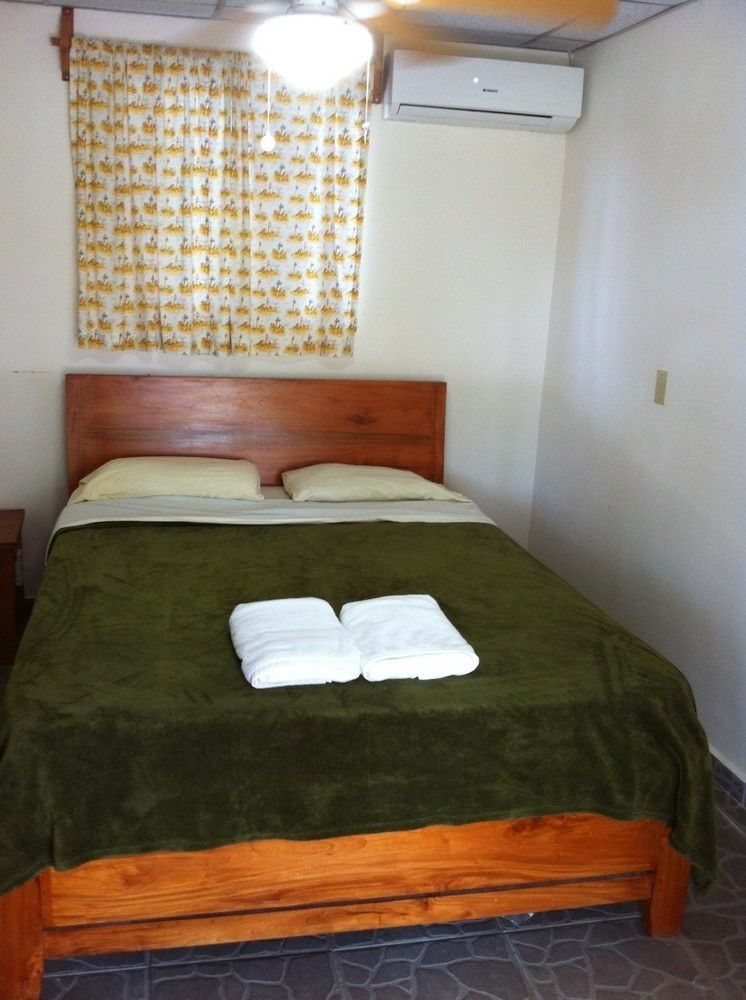 Casa Loma Hotel Pedasi Town Ngoại thất bức ảnh