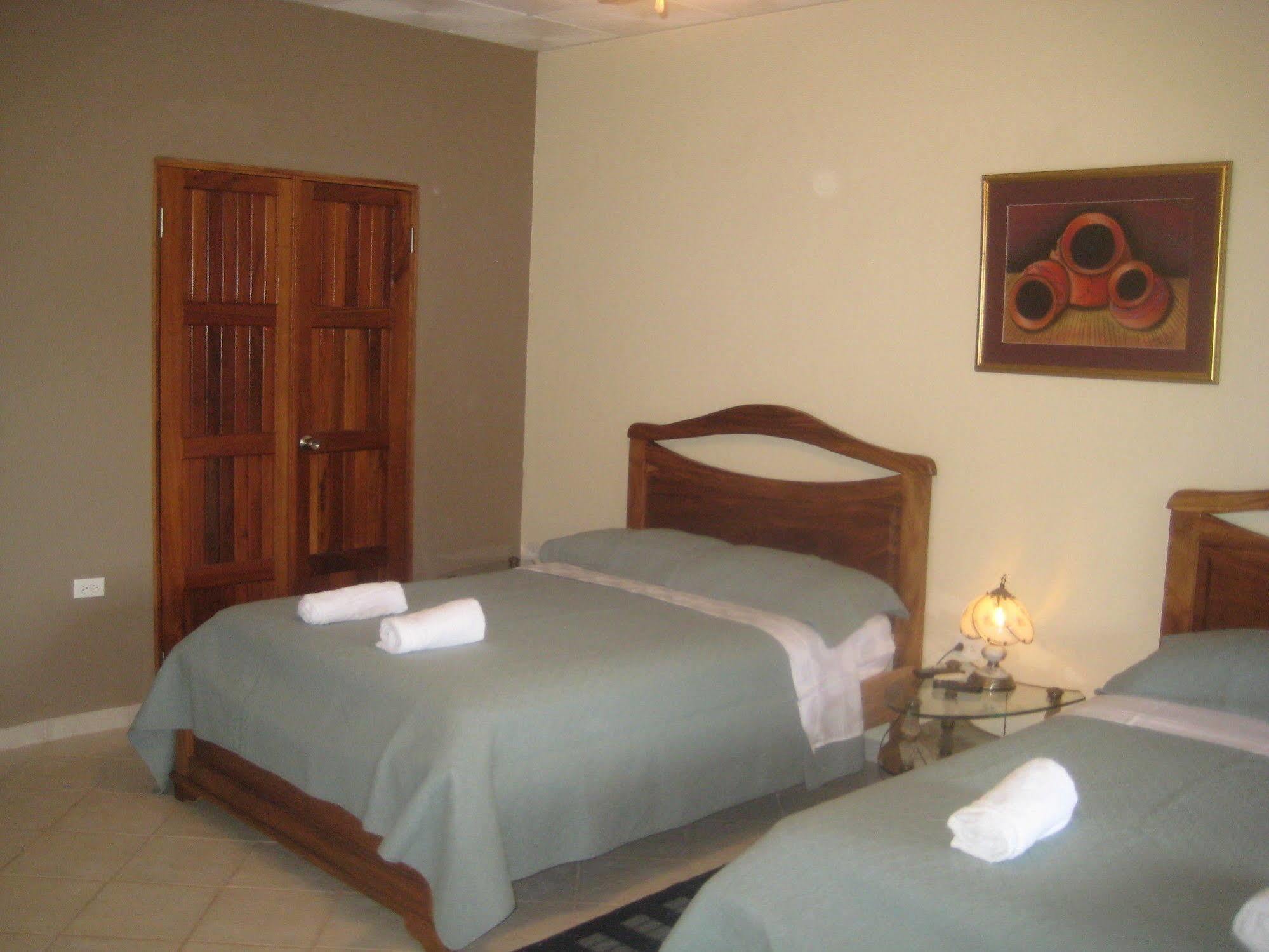 Casa Loma Hotel Pedasi Town Ngoại thất bức ảnh